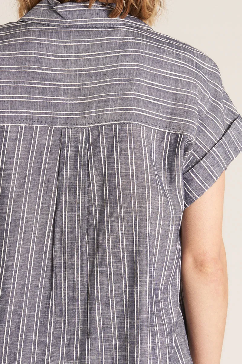 Lyon Button Up Striped Short Sleeve Shirt in Navy