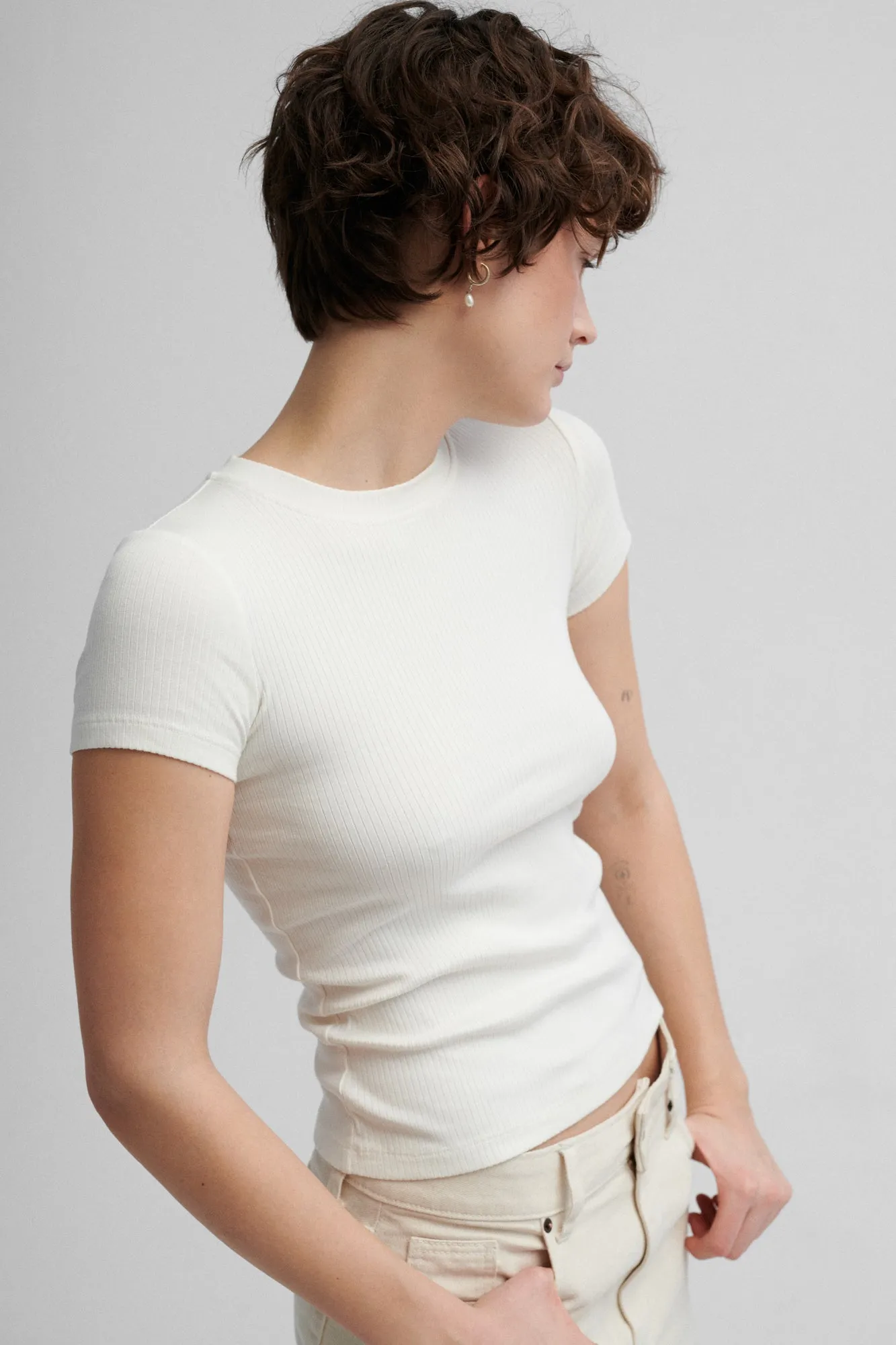 T-shirt in organic cotton / 13 / 04 / cream white